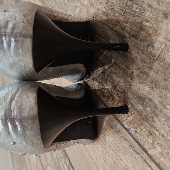 Vintage Michael Antonio Heels - Picture 12 of 13